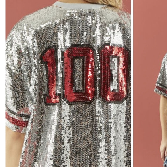 NWT Forever 21 x Disney collection Mickey Mouse Sequin Tee - Picture 2 of 8